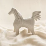 مجسمه سرامیکی رخش